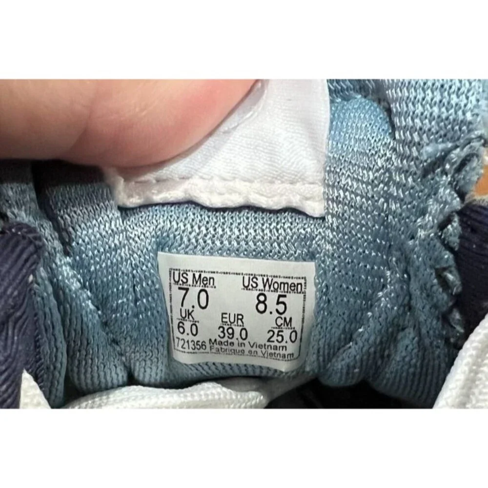 VANS Unisex UltraRange Neo VR3 Shoe VNOOOCWEBER Sneakers  Size M 7 / W 8.5 - Picture 12 of 16